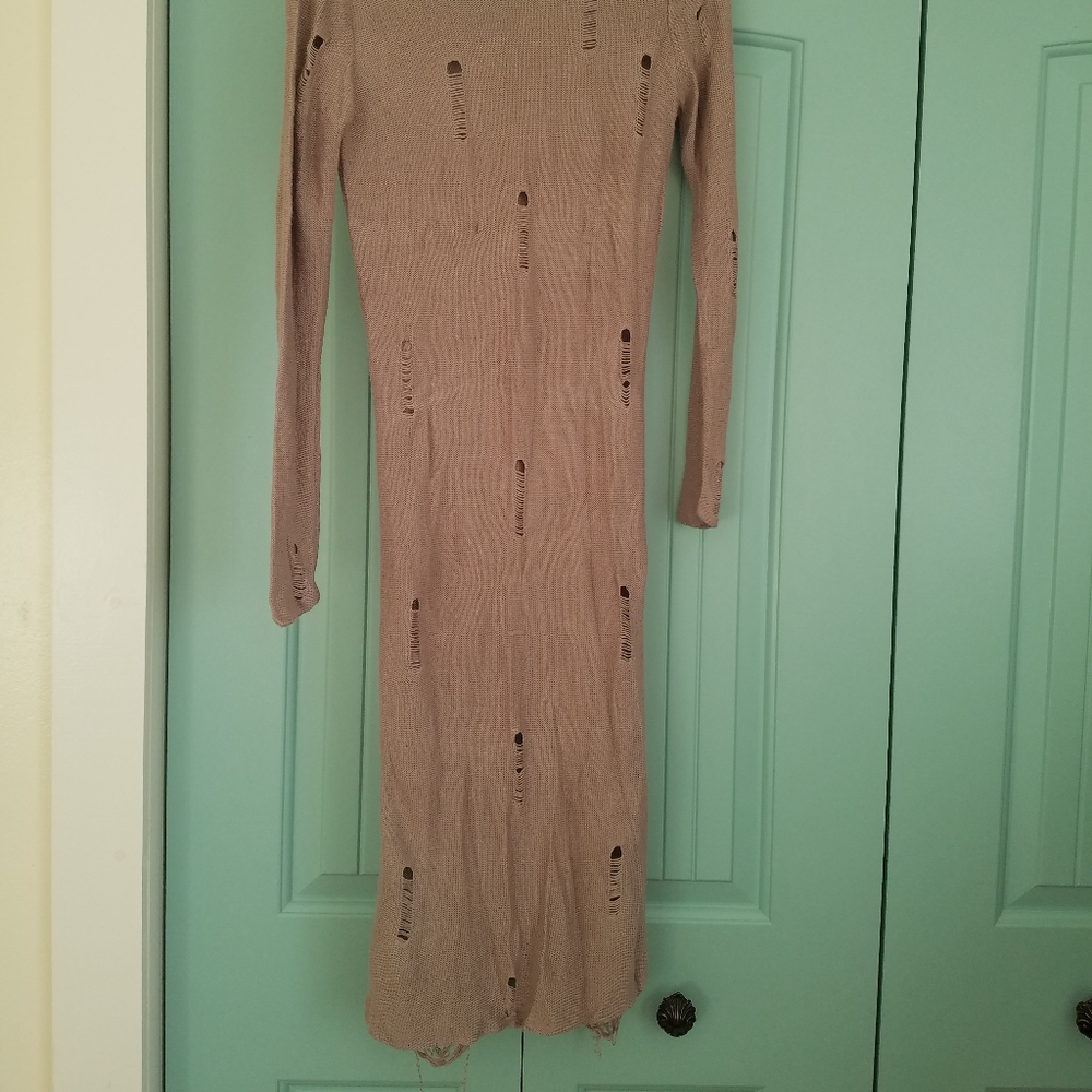 Sweater - Picture 4 of 6